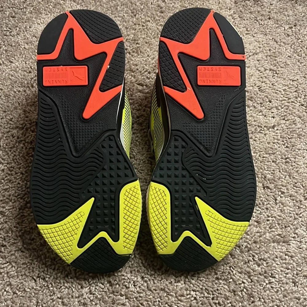 Runner - Picture 4 of 5